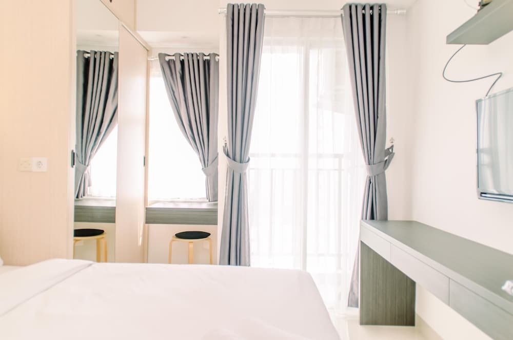 Legok: Restful And Comfy Studio At Serpong Garden Apartment