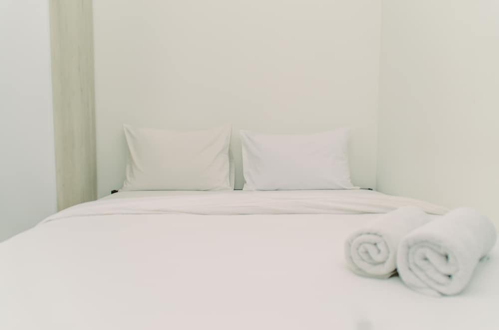 Legok: Well Designed And Homey Studio At Serpong Garden Apartment