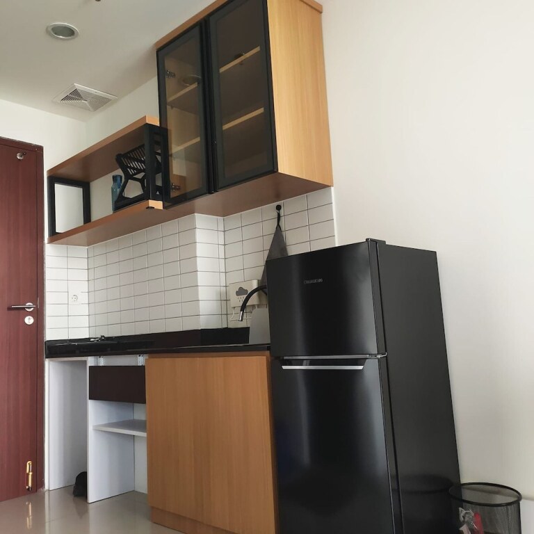 Бекаси: S&A Property 2