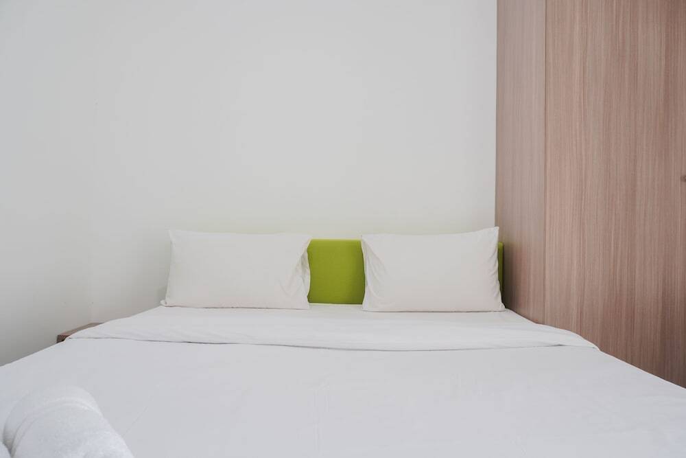 Legok: Simple And Cozy Living Studio At Serpong Garden Apartment