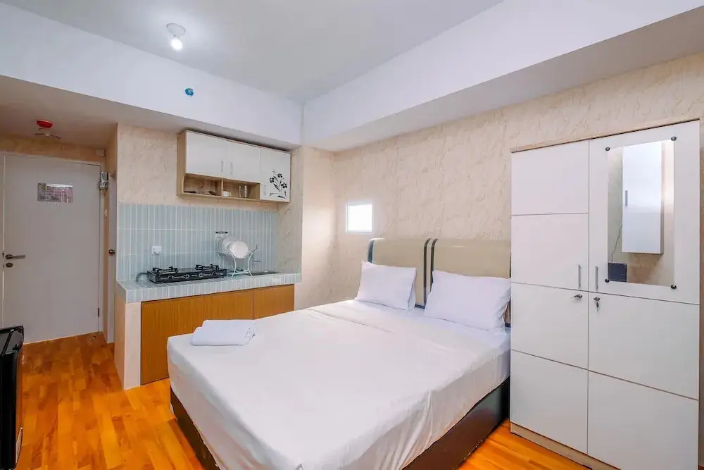 Джакарта: Nice And Cozy Studio At La Hub City Apartment