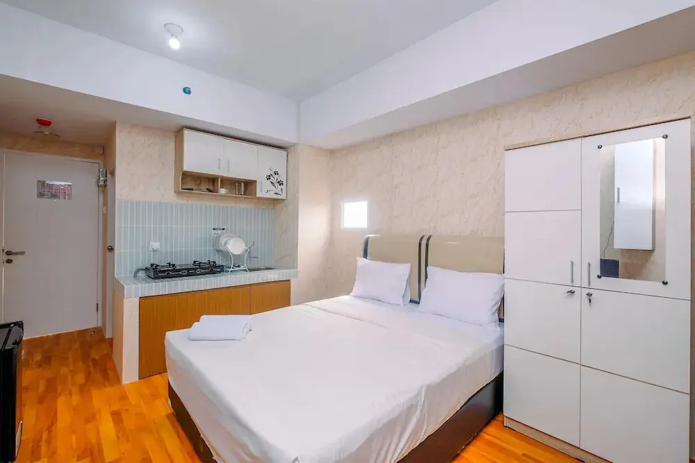 Джакарта: Nice And Cozy Studio At La Hub City Apartment