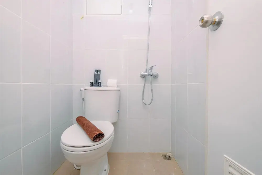 Джакарта: Nice And Cozy Studio At La Hub City Apartment