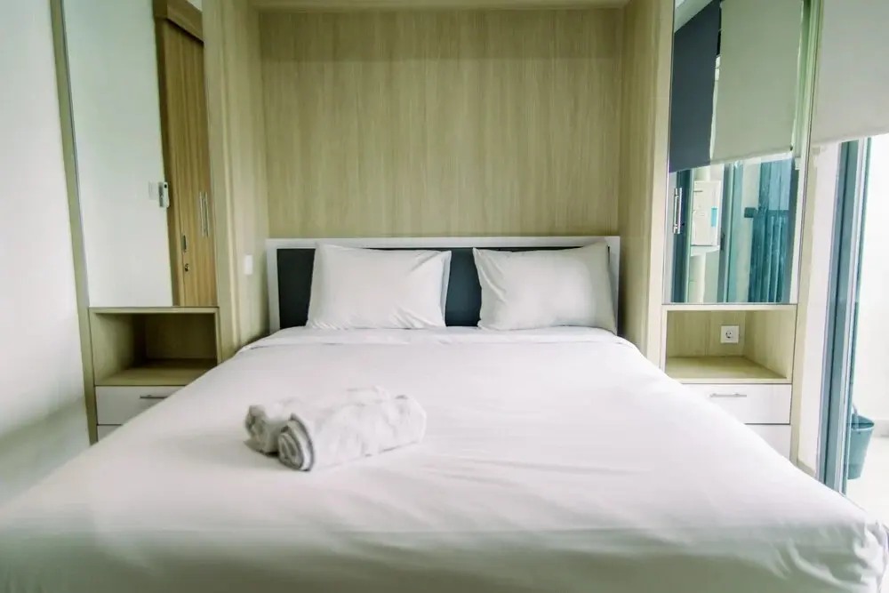 Южный Тангеранг: Elegant And Comfortable 1Br Apartment Bintaro Embarcadero