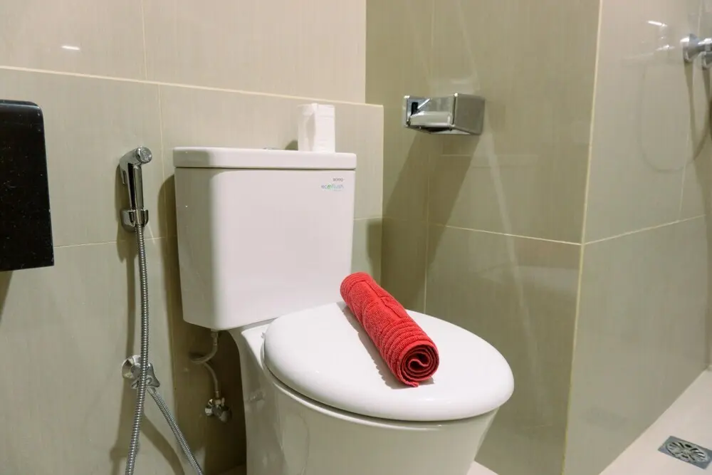 Южный Тангеранг: Well Furnished And Elegant 1Br At Bintaro Embarcadero Apartment