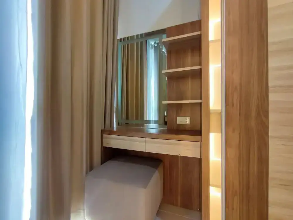 Семаранг: Fancy And Nice 1Br With Extra Room At Amartha View Apartment
