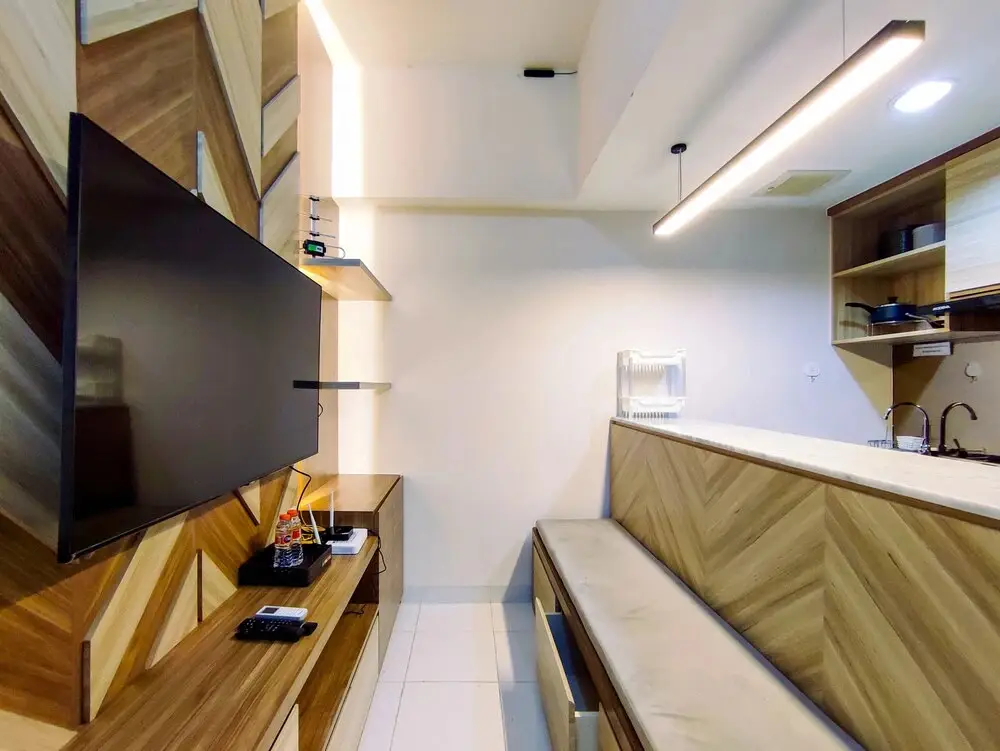 Семаранг: Fancy And Nice 1Br With Extra Room At Amartha View Apartment