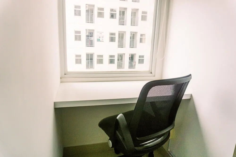 Legok: Minimalist 2Br Apartment At Serpong Garden Near Train Station