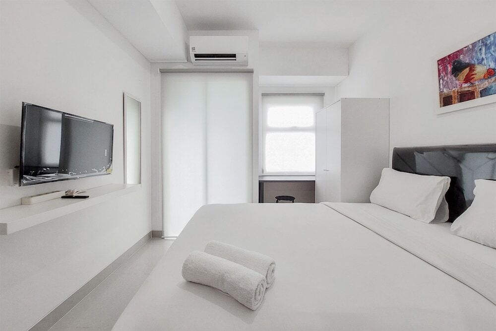 Legok: Modern And Tidy Studio Serpong Garden Apartment