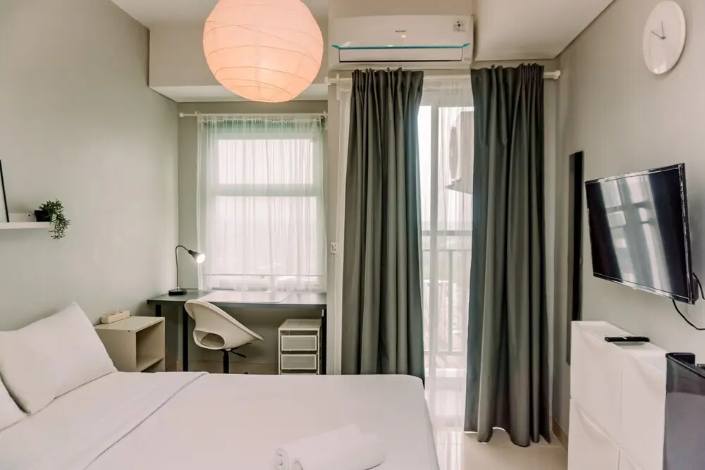 Legok: Cozy Studio At Serpong Garden Apartment