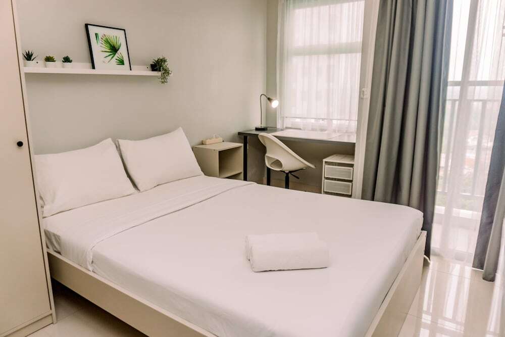 Legok: Cozy Studio At Serpong Garden Apartment
