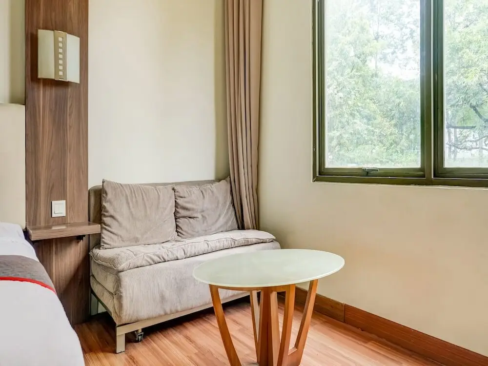 Чикаранг: Townhouse OAK Hotel Grand Cikarang