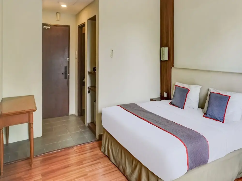 Чикаранг: Townhouse OAK Hotel Grand Cikarang