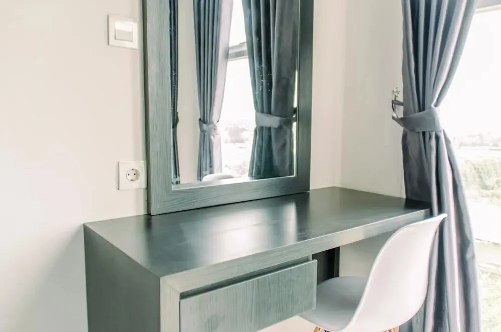 Южный Тангеранг: Elegant And Comfort Studio Amazana Apartment Serpong