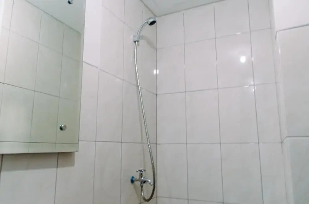 Южный Тангеранг: Elegant And Comfort Studio Amazana Apartment Serpong