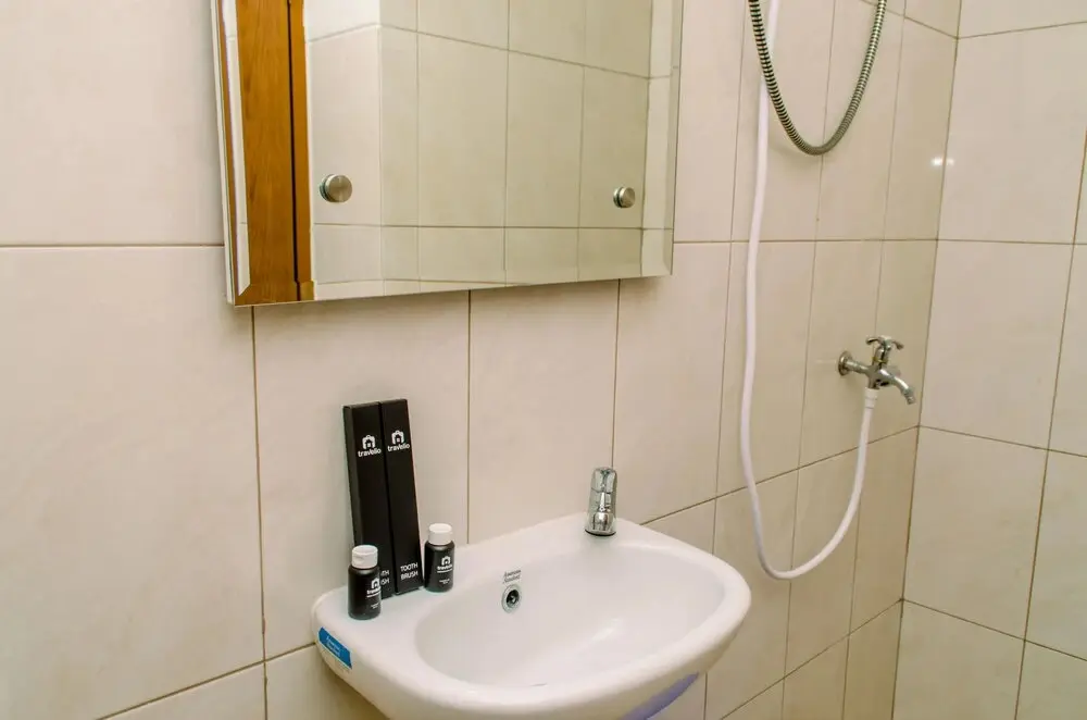 Южный Тангеранг: Cozy Stay Studio Apartment At Amazana Serpong