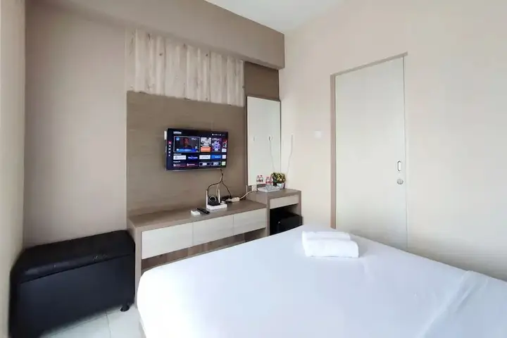 Семаранг: Comfortable And Modern 1Br Without Living Room At Amartha View Apartment