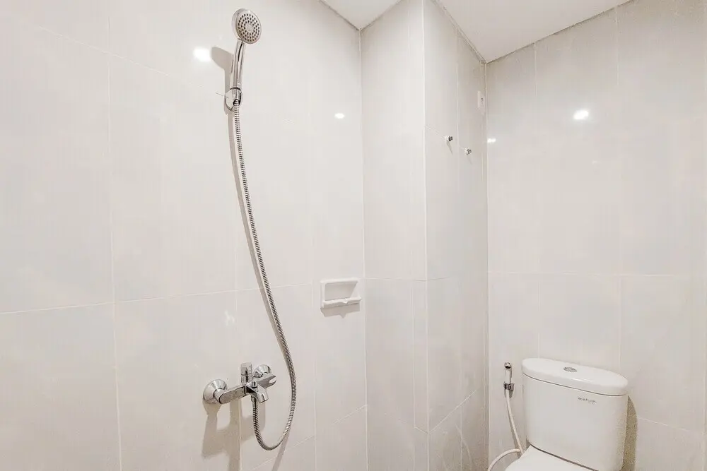 Legok: Fully Furnished And Homey Studio Serpong Garden Apartment