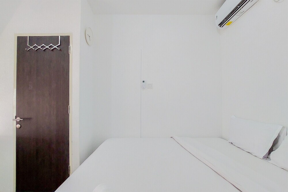 Legok: Comfort And Cozy Style 1Br At Serpong Garden Apartment