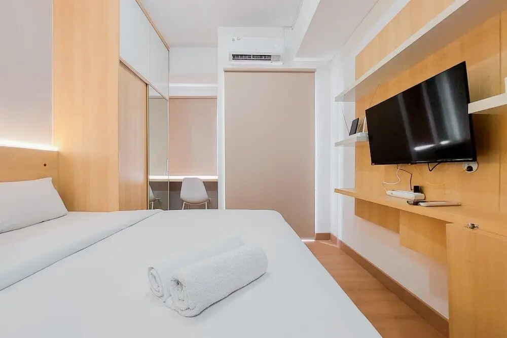 Legok: Luxury Studio At Serpong Garden Apartment