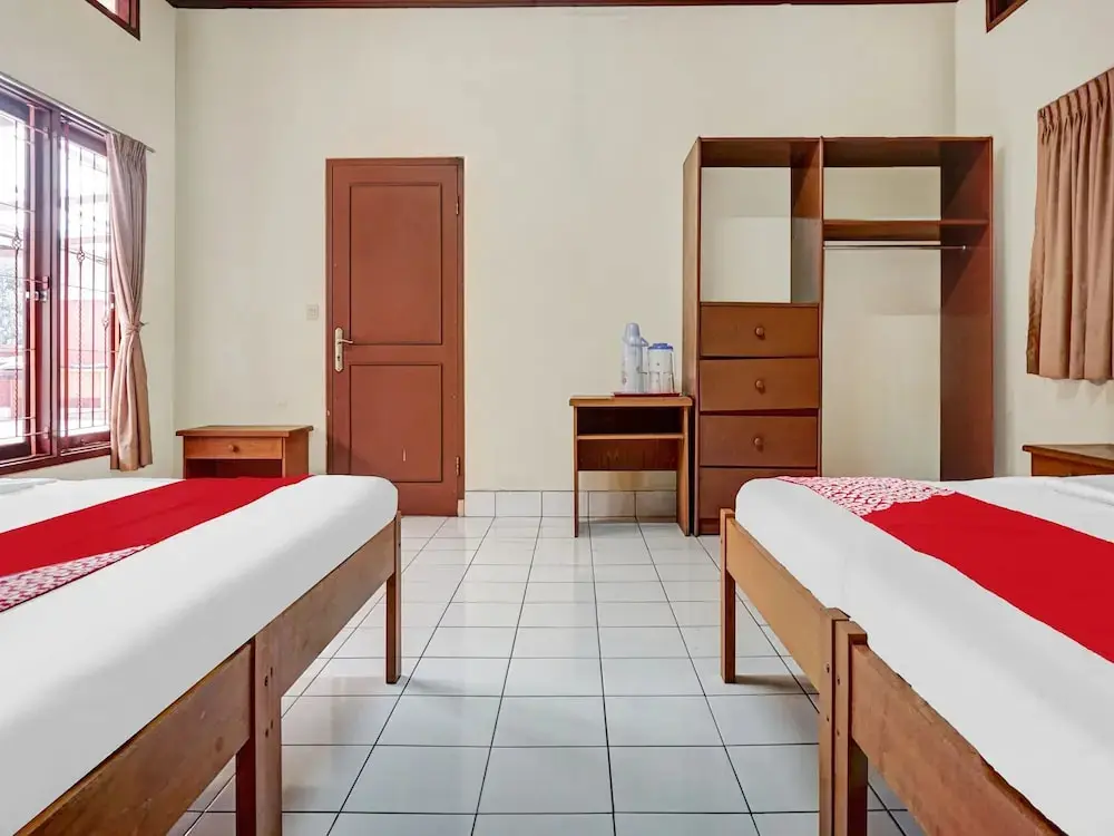 Сизаруа: Capital O 90596 Hotel Griya Astoeti
