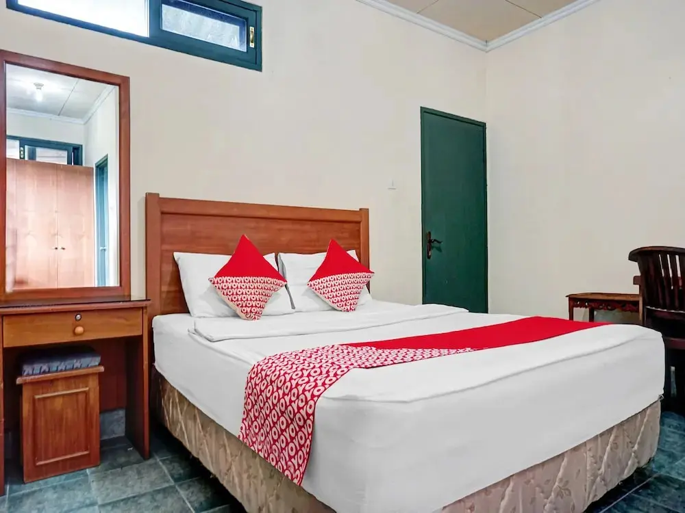 Сизаруа: Capital O 90596 Hotel Griya Astoeti