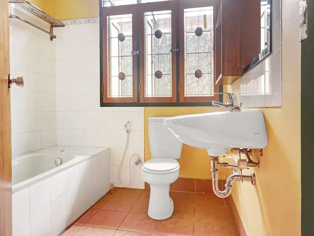 Сизаруа: Capital O 90596 Hotel Griya Astoeti
