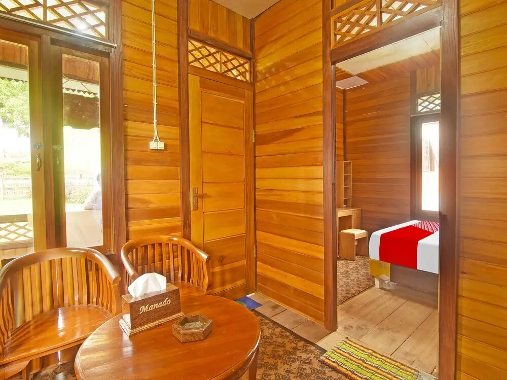 Манадо: OYO Homes 91101 Homesstay Desa Wisata Marinsow Near Gereja Pantekosta Marinsow