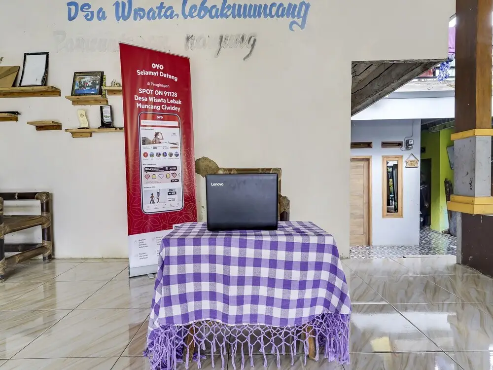 Сореанг: OYO Homes 91128 Desa Wisata Lebakmuncang Ciwidey Syariah
