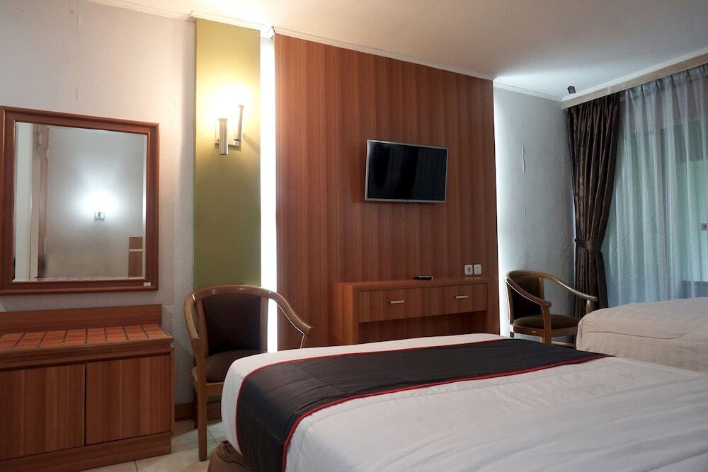 Южный Тангеранг: Collection O 92122 Series Hotel Serpong