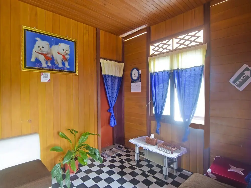 Манадо: OYO 91246 Pulisan Ekowisata Homestay Near Wisata Pantai Desa Pulisan (Pulisan Beach Tour)