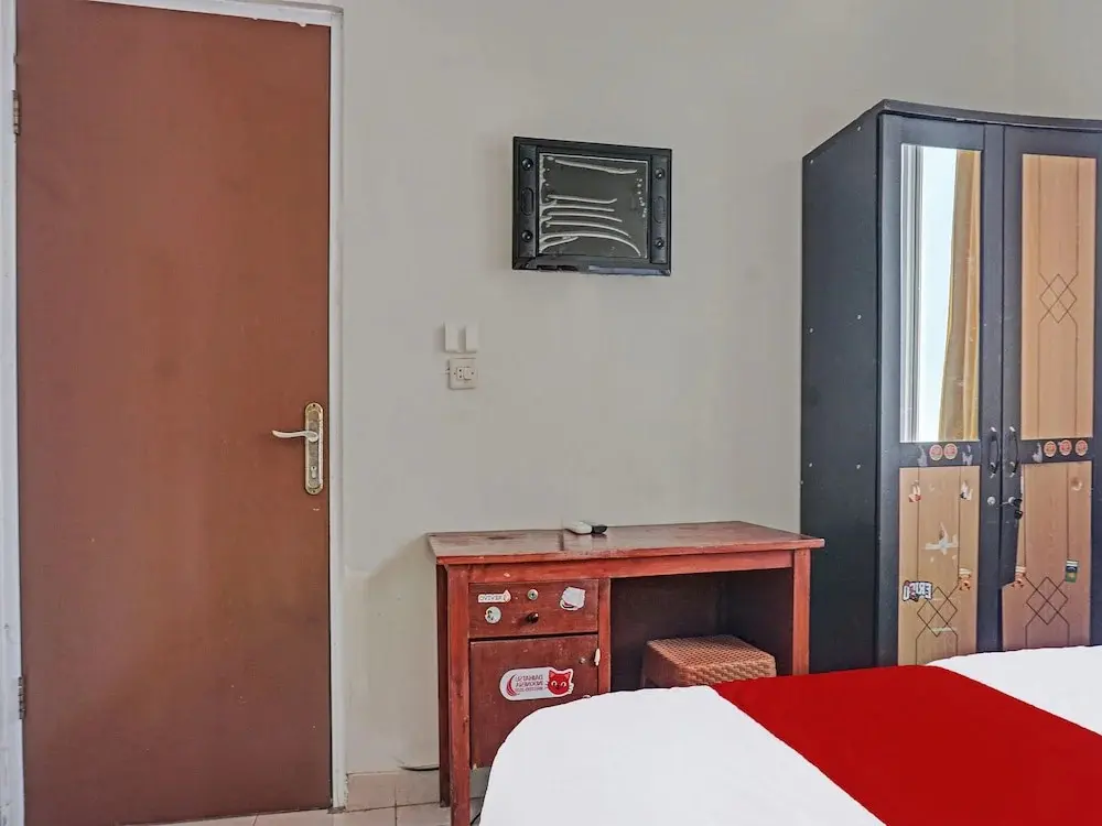 Куруг: OYO 91849 Karawaci Taman Permata 5