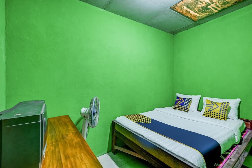 Батуретно: OYO Homes 90996 Desa Wisata Pulesari Syariah