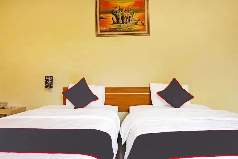 Джакарта: SUPER OYO Collection O 91409 Hotel Fiducia Otista 153 - 157