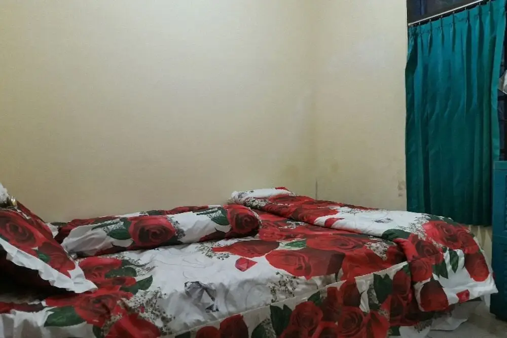 Слеман: OYO Homes 91083 Desa Wisata Plosokuning Syariah