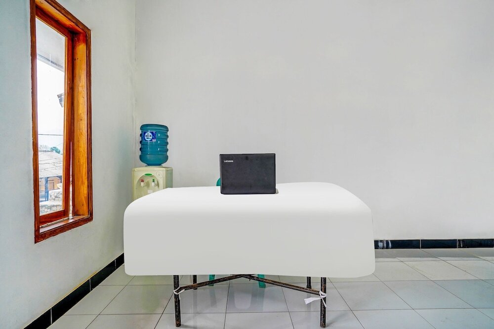 Лембанг: OYO Homes 91002 Eco Tourism Desa Cibodas Areng 3 Syariah