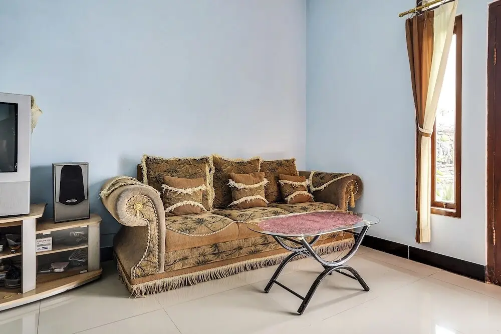 Лембанг: OYO Homes 91009 Eco Tourism Desa Cibodas Areng 4 Syariah