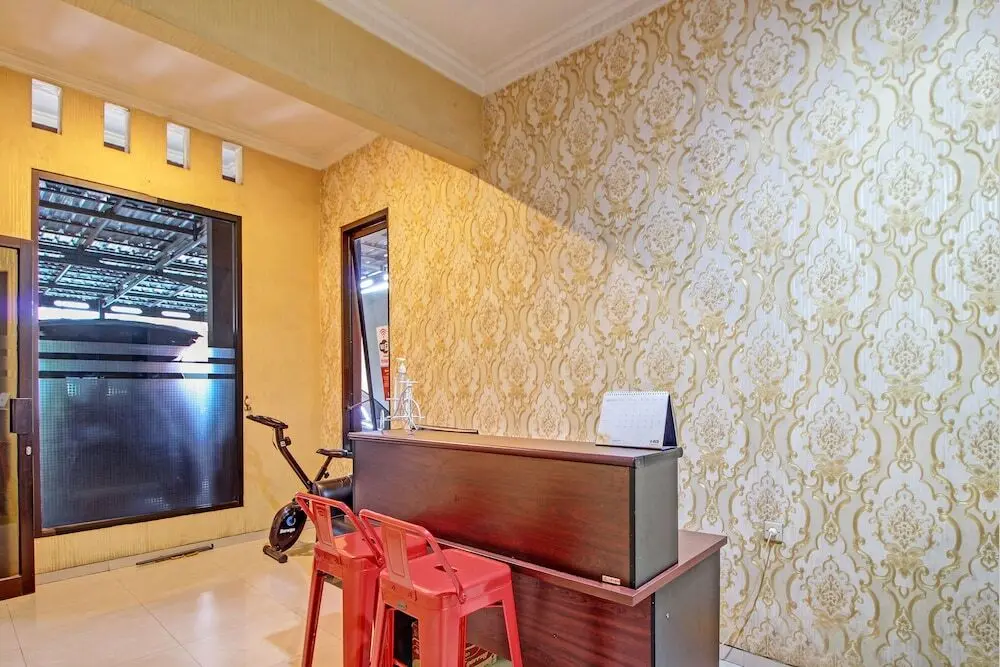 Чилачап: Collection O 91666 Meyli Guesthouse