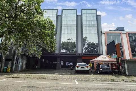 OYO Flagship 91130 Hotel 99 Lodaya — фото 1