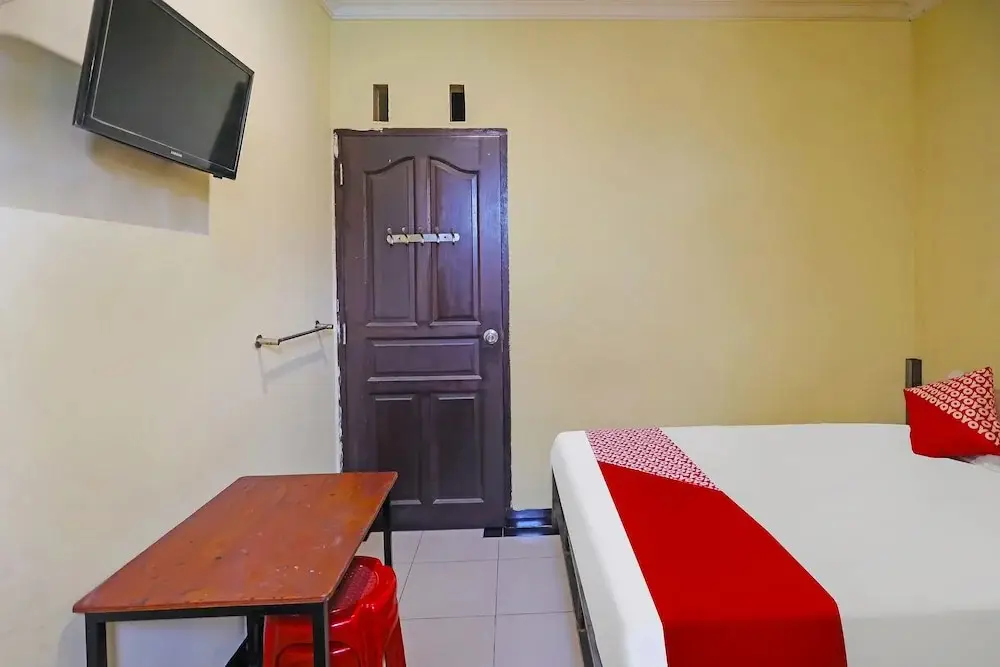 Батам: SPOT ON 92092 Wisma Nilam Sari Syariah
