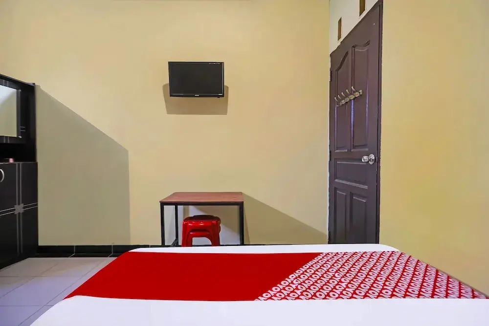 Батам: SPOT ON 92092 Wisma Nilam Sari Syariah