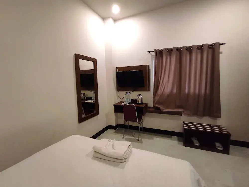 Макассар: OYO 92089 Hotel Subur
