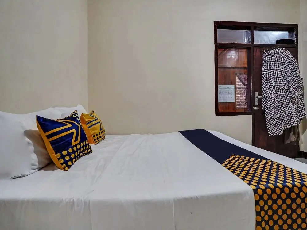 Нгампрах: OYO Homes 90917 Eco Tourism Geopark Padalarang Homestay Syariah