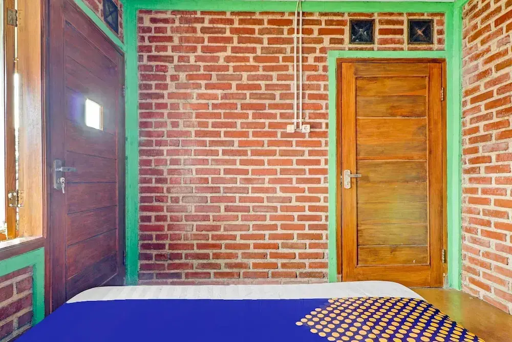 Лембанг: OYO Homes 90850 Cibeunying Eco Tourism Homestay Cibodas Maribaya 2