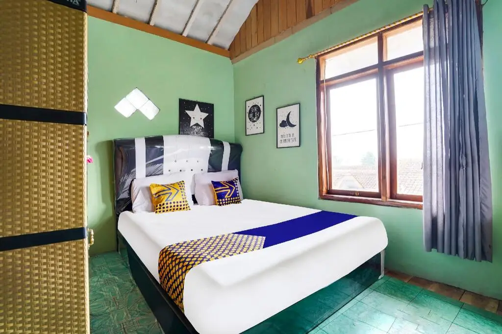 Лембанг: OYO Homes 91011 Eco Tourism Desa Cibodas Areng 1 Syariah