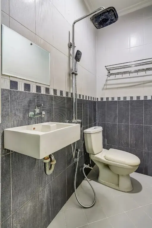 Лембанг: OYO Homes 91014 Eco Tourism Desa Cibodas Areng 2 Syariah