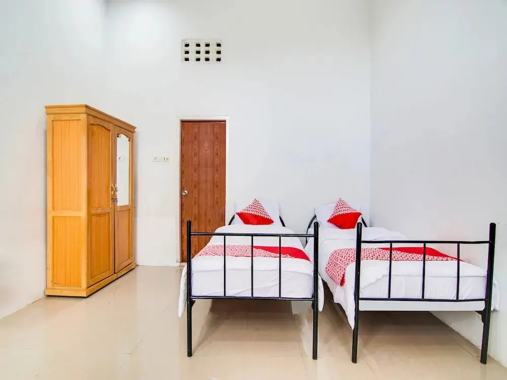 Пеканбару: Oyo 91514 Gedung Putih Inn Syariah