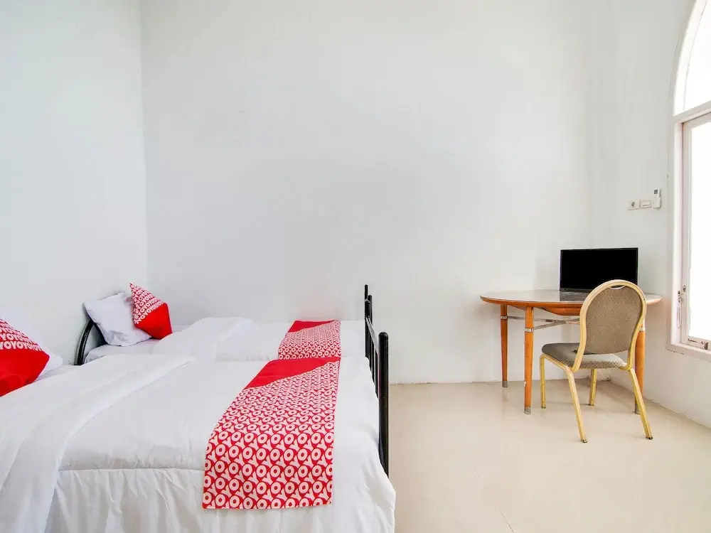 Пеканбару: Oyo 91514 Gedung Putih Inn Syariah