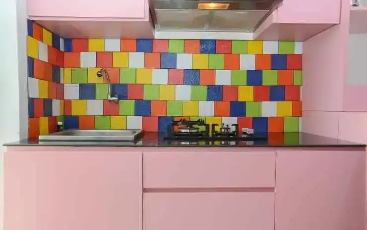 Джакарта: Simply Relaxing 2Br Bassura City Apartment