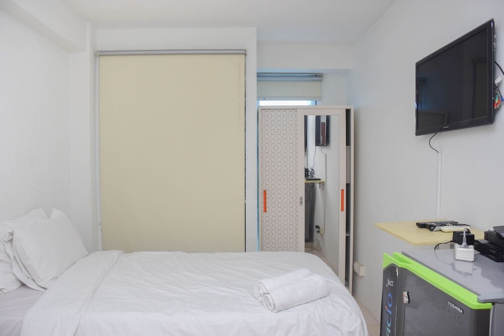Cozy Stay And Homey Studio At Tifolia Apartment — фото 1